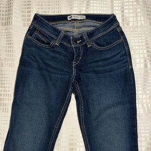 Levi’s Bold Curve Low Rise Skinny Jean